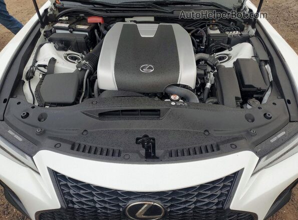 JTHGZ1B22R5082224 2024 LEXUS IS White Widok wnętrza z tyłu