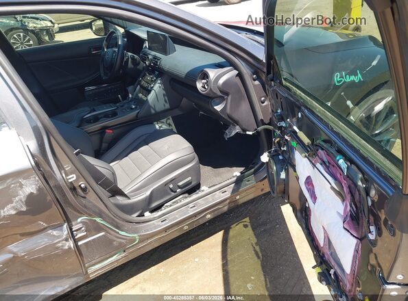 JTHGZ1B2XR5080320 2024 LEXUS IS 350 Gray Front interior view