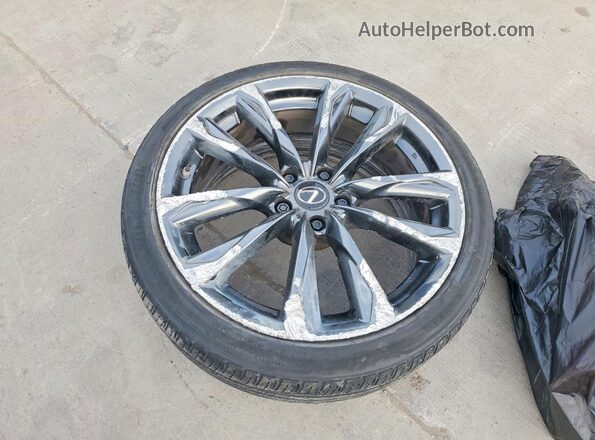 JTHGZ1E22R5036257 2024 LEXUS IS Gray Vista del compartimento del motor