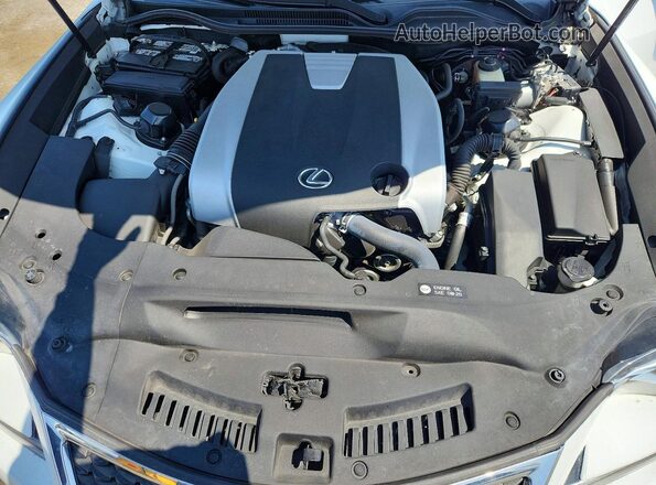 JTHHE5BC7H5017125 2017 LEXUS RC White Widok wnętrza z tyłu