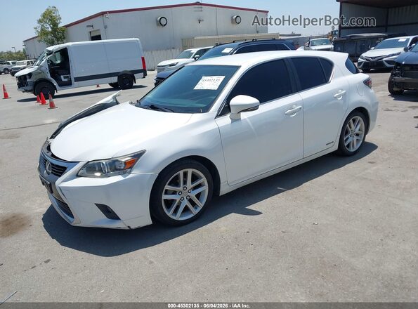 JTHKD5BH0H2288064 2017 LEXUS CT 200H White წინა მარცხენა ხედი სამი მეოთხედიდან