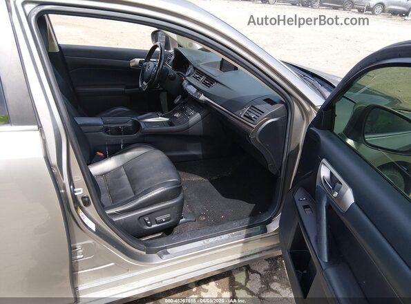 JTHKD5BH7H2298106 2017 LEXUS CT 200H Gray Սալոնի դիմացի տեսք
