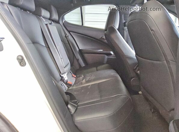 JTHP3JBH6L2026270 2020 LEXUS UX White უკანა სავარძლების ხედი