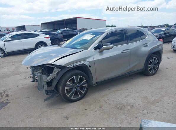 JTHP3JBH8M2043217 2021 LEXUS UX 200 Silver წინა მარცხენა ხედი სამი მეოთხედიდან