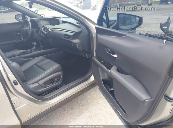 JTHP3JBH8M2043217 2021 LEXUS UX 200 Silver წინა სალონის ხედი