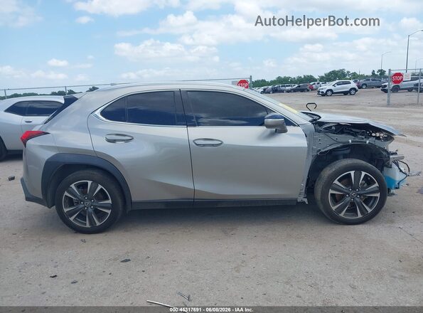 JTHP3JBH8M2043217 2021 LEXUS UX 200 Silver უკანა სალონის ხედი
