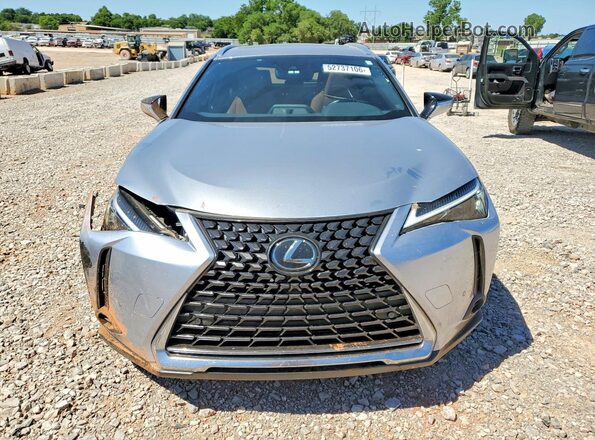 JTHP6JBH2R2181947 2024 LEXUS UX Серебряный Вид спереди