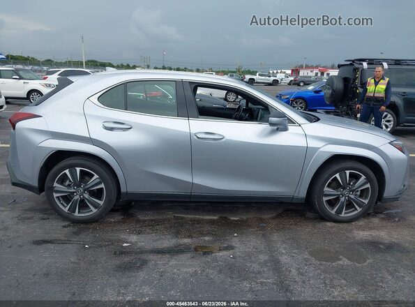 JTHP6JBH7P2141957 2023 LEXUS UX 250H Silver 360 interior view