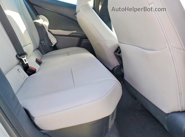 JTHP9JBH2M2044023 2021 LEXUS UX White Вид задньої частини салону