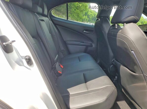 JTHP9JBH5L2026131 2020 LEXUS UX White Սալոնի հետևի տեսք