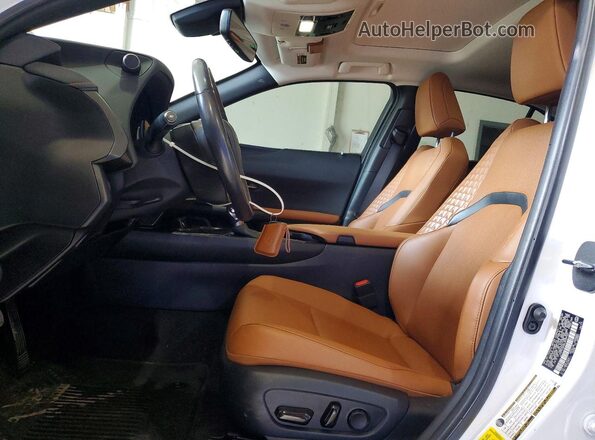 JTHP9JBH5L2036433 2020 LEXUS UX White Vista interior delantera