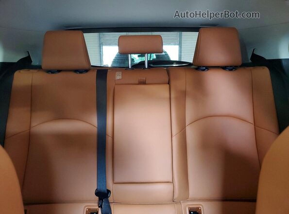 JTHP9JBH5L2036433 2020 LEXUS UX White Vista de los asientos traseros