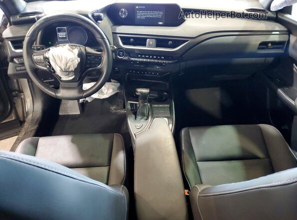 JTHP9JBH6L2036148 2020 LEXUS UX Silver წინა პანელის ხედი