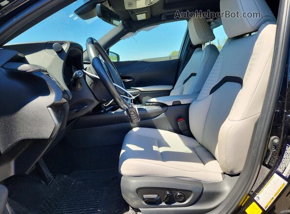 JTHP9JBH8N2062091 2022 LEXUS UX Black Вид салону спереду