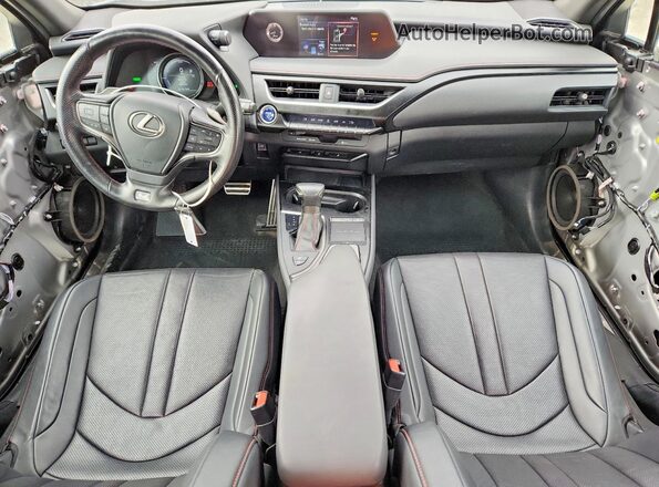 JTHR9JBH9L2020549 2020 LEXUS UX Silver Vista del salpicadero