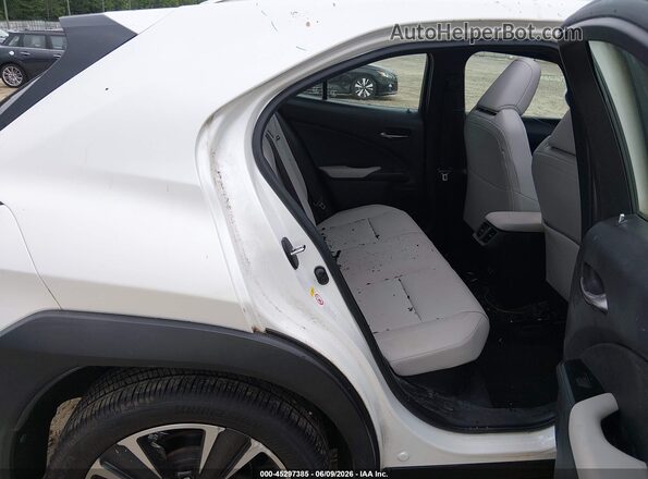 JTHU9JBH5K2004826 2019 LEXUS UX 250H White VIN კოდის სტიკერის ხედი