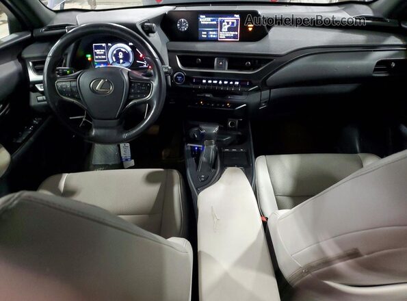 JTHU9JBH5K2019424 2019 LEXUS UX Gray წინა პანელის ხედი