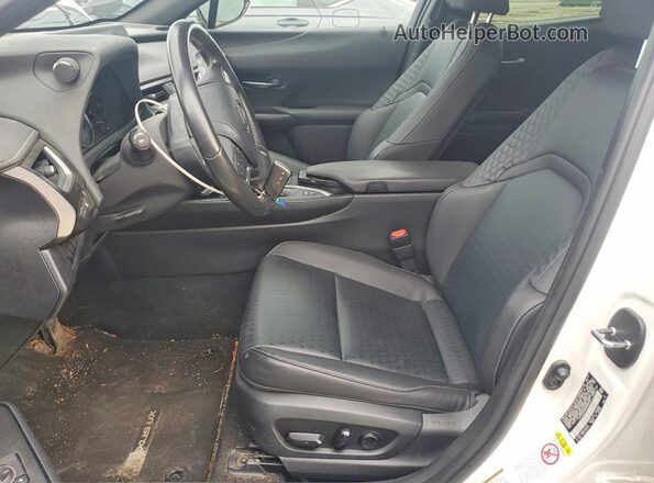 JTHU9JBH6K2008397 2019 LEXUS UX White Vista interior delantera