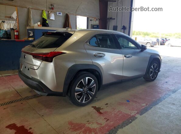 JTHX3JBH1N2047322 2022 LEXUS UX Silver 