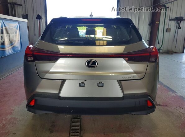 JTHX3JBH1N2047322 2022 LEXUS UX Silver 