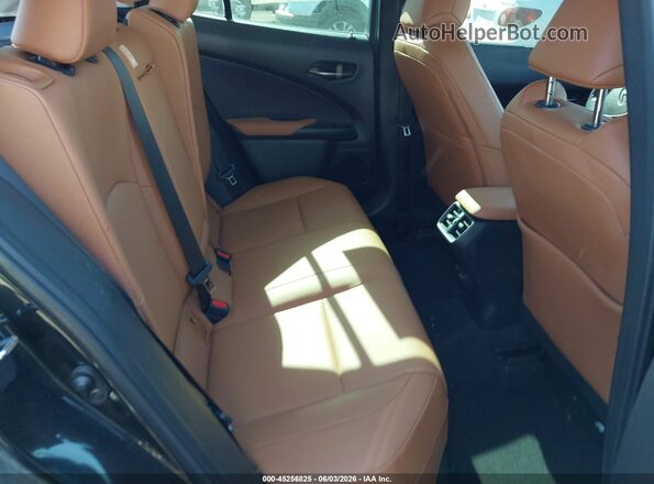 JTHX3JBH4N2046388 2022 LEXUS UX 200 Black VIN კოდის სტიკერის ხედი