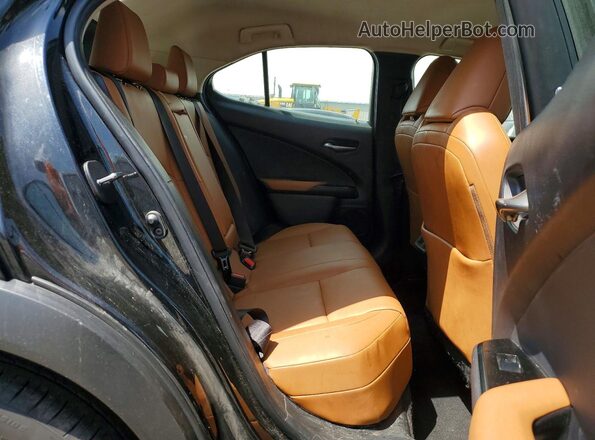 JTHX3JBH4N2049520 2022 LEXUS UX Black Widok wnętrza z tyłu