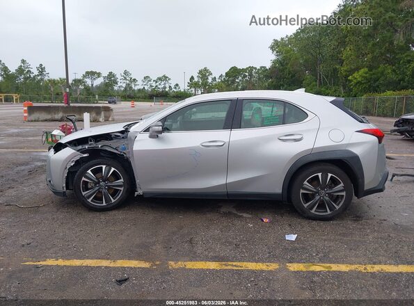 JTHX3JBH9L2029759 2020 LEXUS UX 200 Silver 