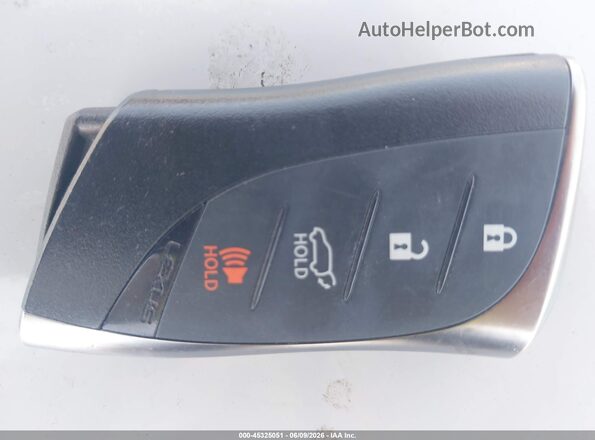 JTHX6JBH6R2168926 2024 LEXUS UX 250H Silver Вид панелі приладів