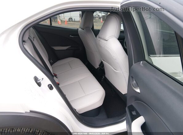 JTHX9JBH4N2059012 2022 LEXUS UX 250H White VIN կոդի պիտակի տեսք
