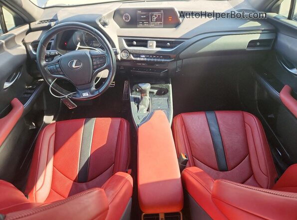 JTHY3JBH0K2014005 2019 LEXUS UX Silver Widok deski rozdzielczej