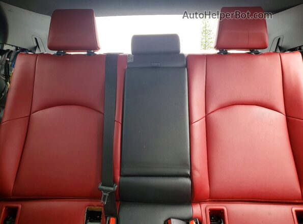 JTHY3JBH1K2002767 2019 LEXUS UX White Widok tylnych siedzeń