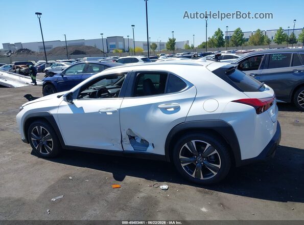 JTHY3JBH1K2013882 2019 LEXUS UX 200 White 360 interior view