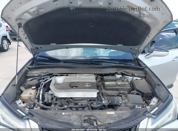 JTHY3JBH2K2006293 2019 LEXUS UX 200 Silver Vista trasera