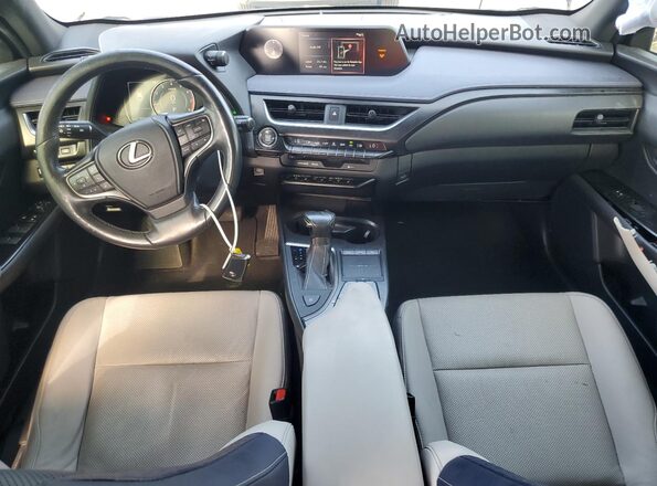 JTHY3JBH3K2013432 2019 LEXUS UX Серый Вид панели приборов