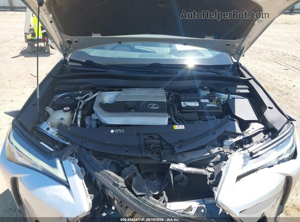 JTHY3JBH9K2004783 2019 LEXUS UX 200 Silver Widok z tyłu