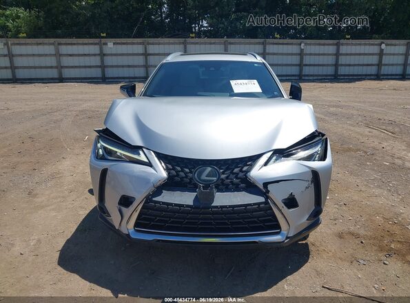 JTHY3JBH9K2004783 2019 LEXUS UX 200 Silver Widok zestawu wskaźników