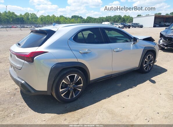 JTHY3JBH9K2004783 2019 LEXUS UX 200 Silver Tył prawy