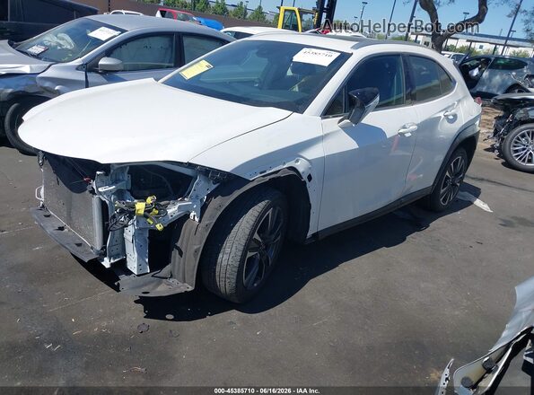 JTHY3JBH9K2018005 2019 LEXUS UX 200 White წინა მარცხენა ხედი სამი მეოთხედიდან
