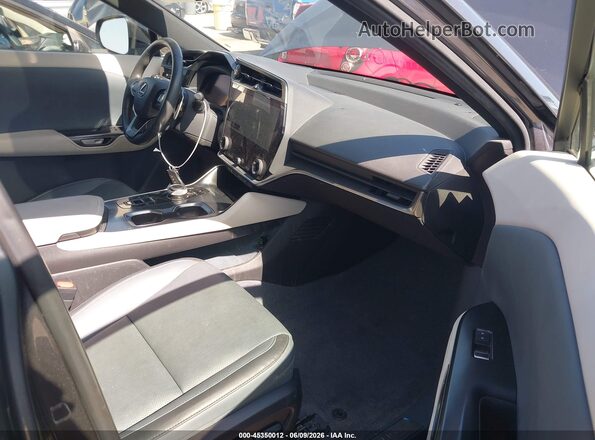 JTJAAAAB7PA006435 2023 LEXUS RZ 450E Gray Widok wnętrza z przodu
