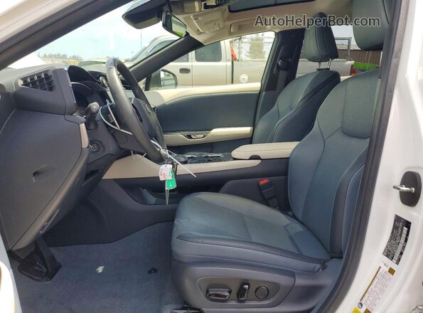 JTJABABBXSA008457 2025 LEXUS RZ White Front interior view