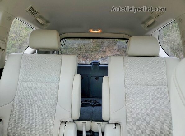 JTJAM7BX0M5287552 2021 LEXUS GX White Հետևի նստատեղերի տեսք