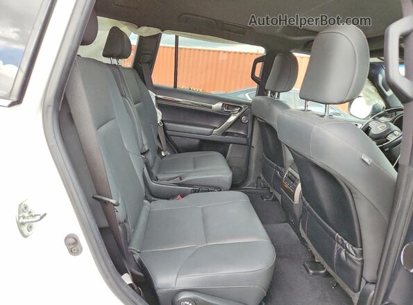 JTJAM7BX1P5347410 2023 LEXUS GX White 