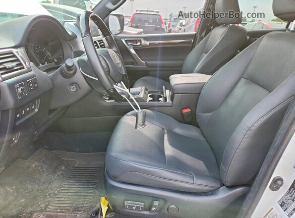 JTJAM7BX1P5348007 2023 LEXUS GX White Widok wnętrza z przodu