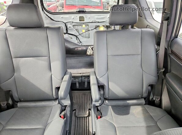 JTJAM7BX1P5348007 2023 LEXUS GX White Widok tylnych siedzeń