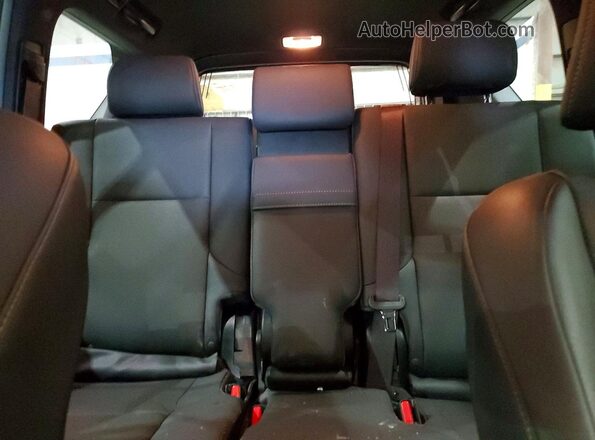 JTJAM7BX3L5242751 2020 LEXUS GX White Հետևի նստատեղերի տեսք