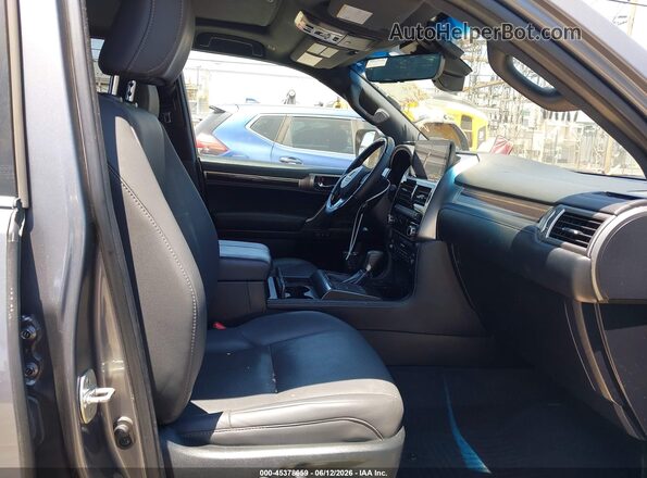 JTJAM7BX6P5351792 2023 LEXUS GX 460 Gray Սալոնի դիմացի տեսք