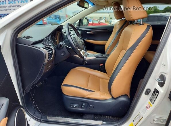 JTJBARBZ4G2064463 2016 LEXUS NX White Widok wnętrza z przodu