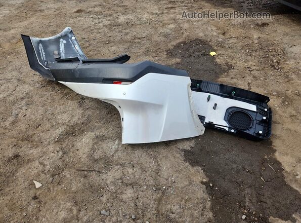 JTJBARBZ4G2064463 2016 LEXUS NX White Widok naklejki z numerem VIN