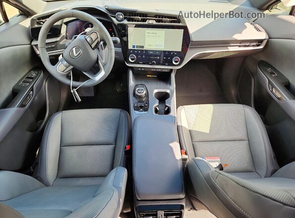 JTJBCACB3TA002601 2026 LEXUS RZ Black Vista del salpicadero