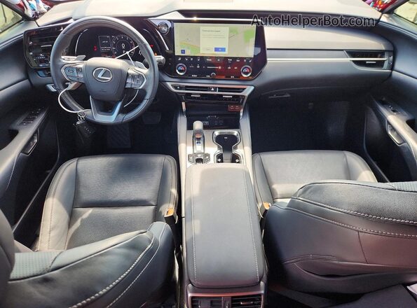 JTJCHMAA0R2012961 2024 LEXUS RX Red Vista del salpicadero